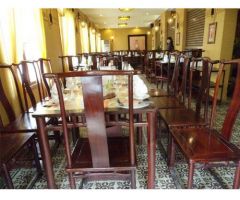 Bàn ghế nhà hàng